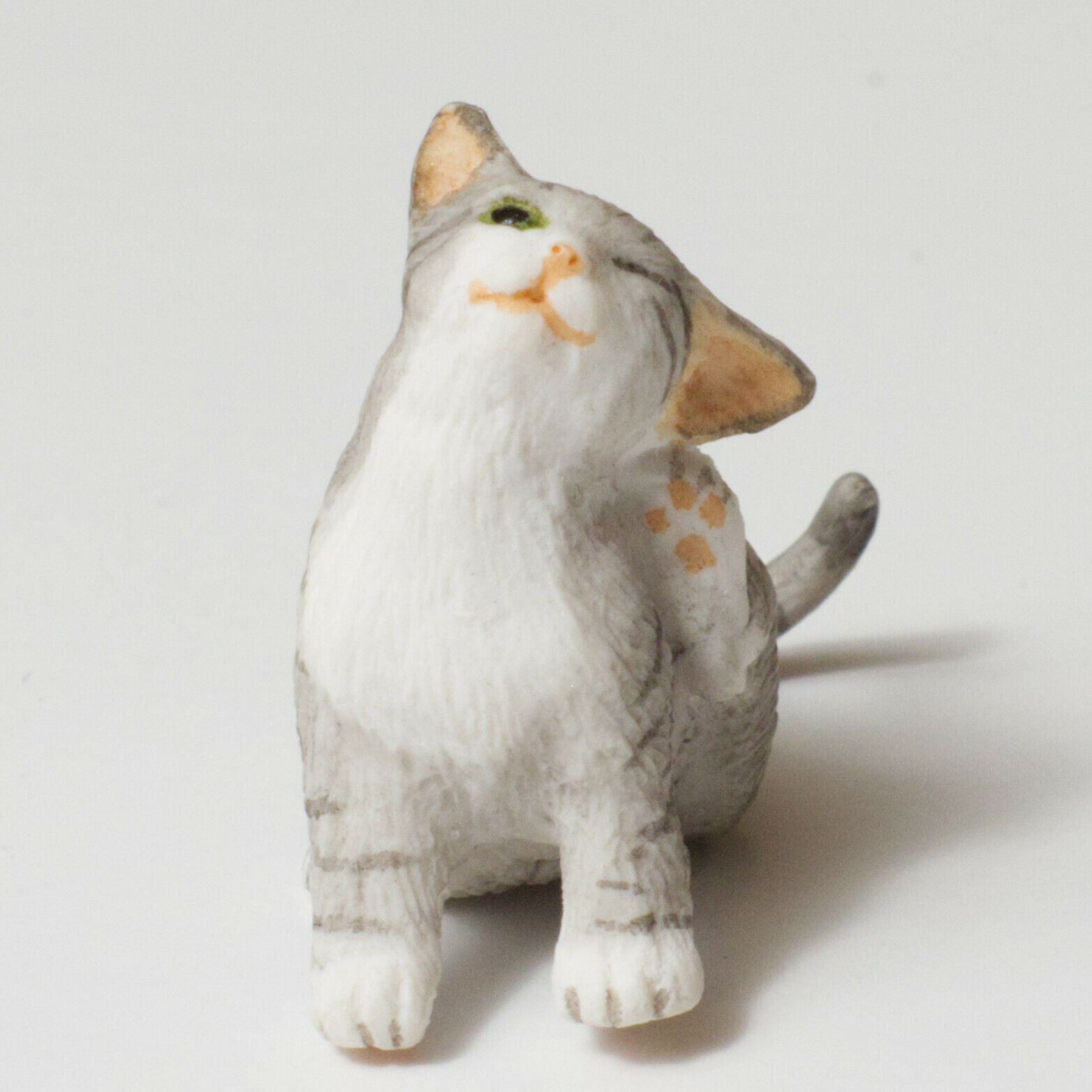 Dollhouse Falcon Miniature Gray Cat Scratching Ear 1:12 Scale Tabby Pet Animal
